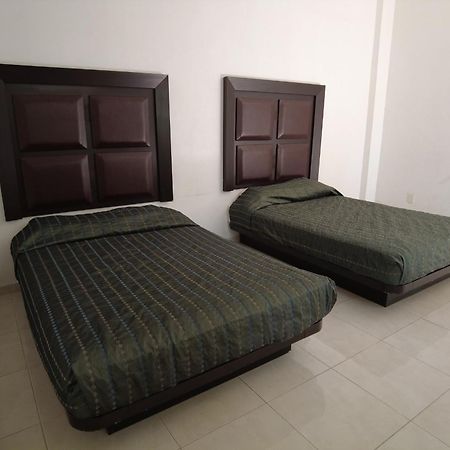 Hotel O Puente San Juan del Río Eksteriør bilde