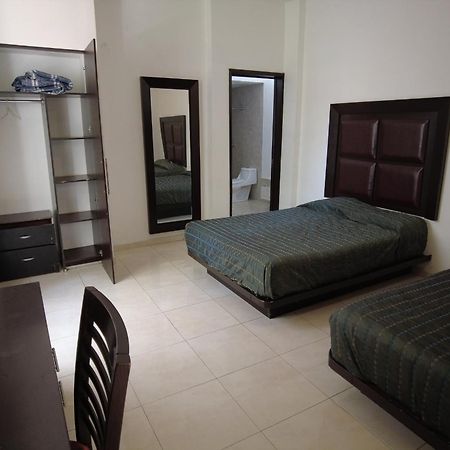 Hotel O Puente San Juan del Río Eksteriør bilde