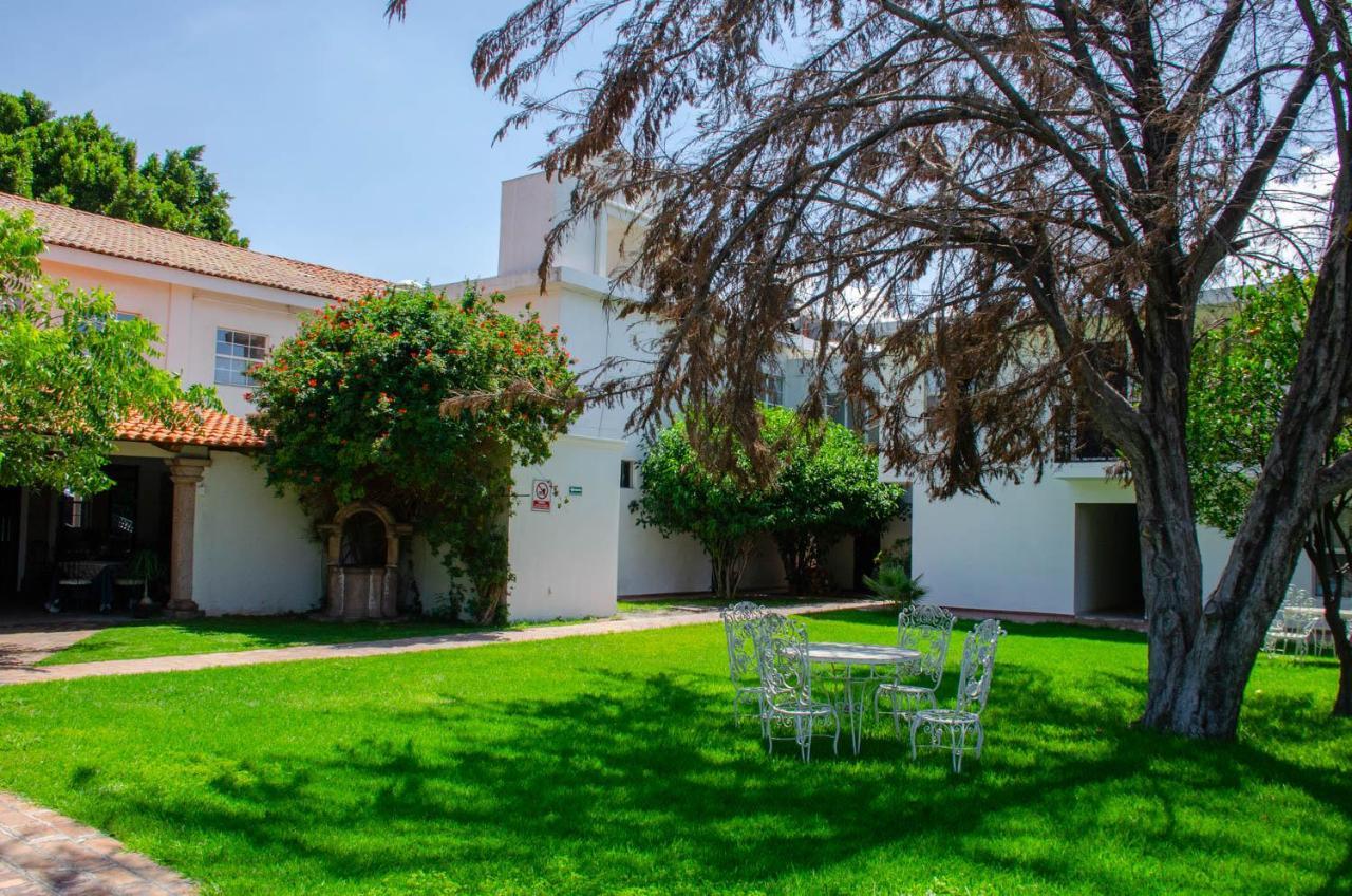 Hotel O Puente San Juan del Río Eksteriør bilde