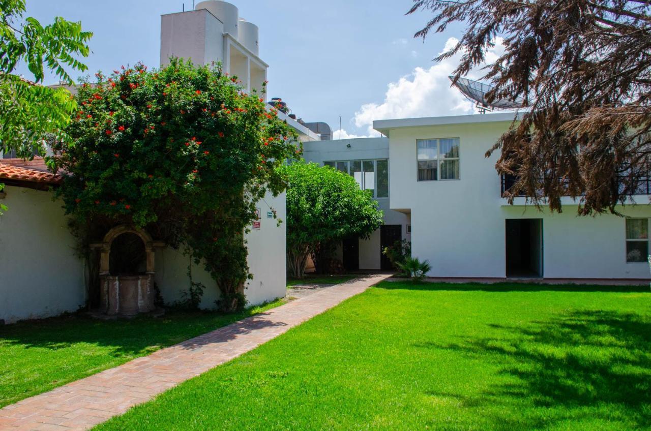 Hotel O Puente San Juan del Río Eksteriør bilde