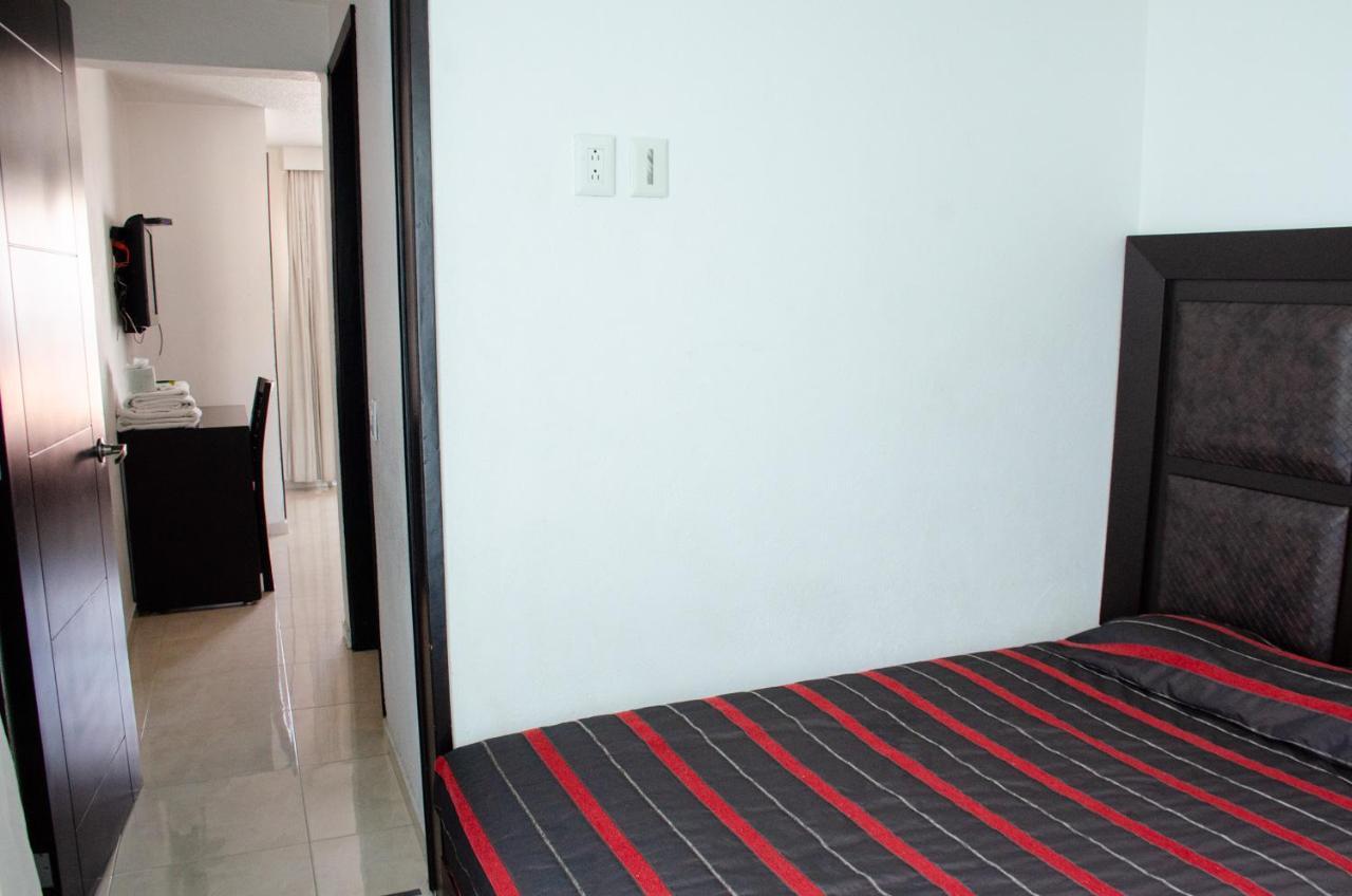 Hotel O Puente San Juan del Río Eksteriør bilde