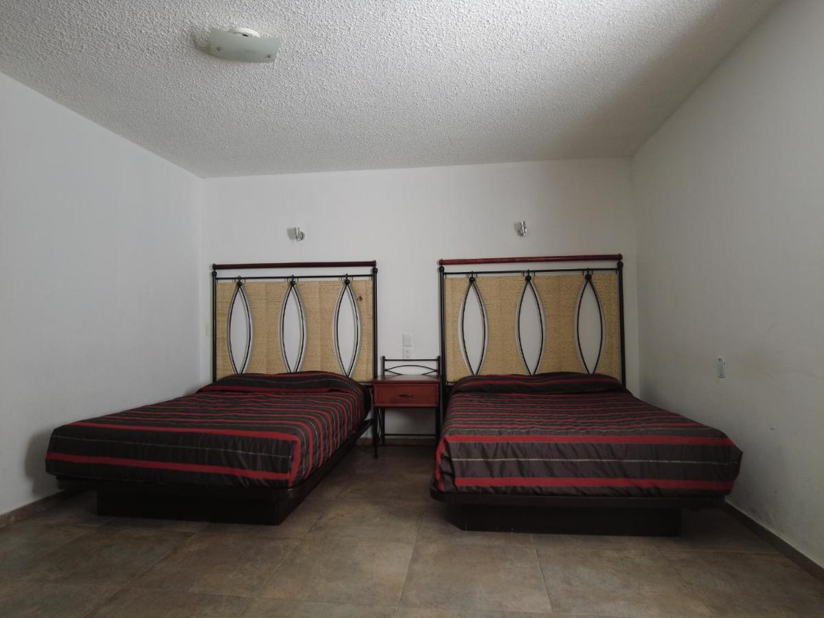 Hotel O Puente San Juan del Río Eksteriør bilde