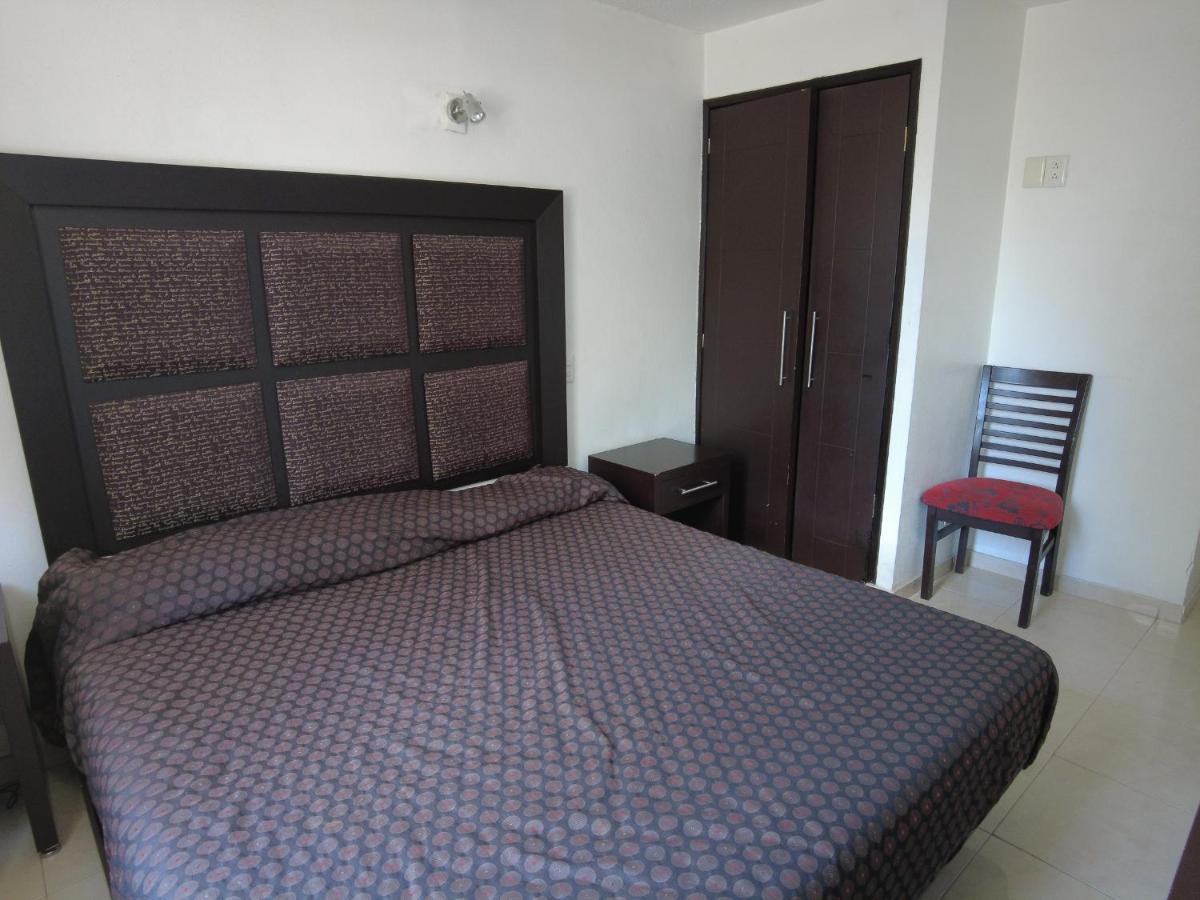 Hotel O Puente San Juan del Río Eksteriør bilde