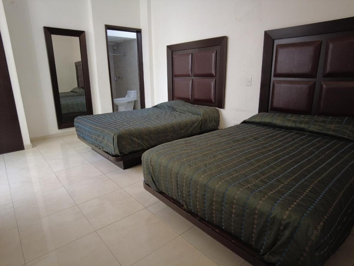 Hotel O Puente San Juan del Río Eksteriør bilde