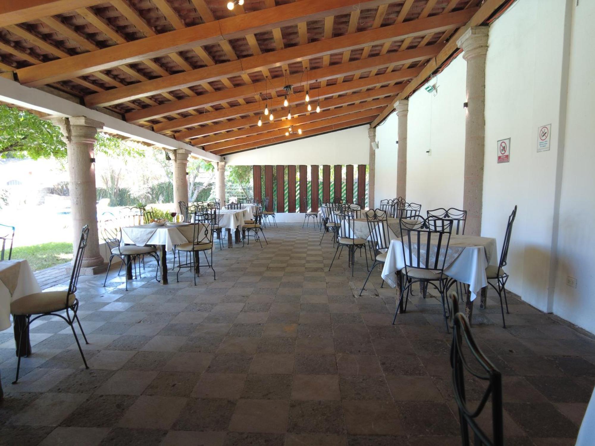 Hotel O Puente San Juan del Río Eksteriør bilde