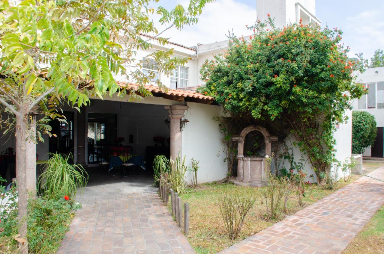 Hotel O Puente San Juan del Río Eksteriør bilde